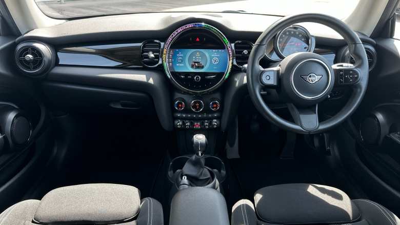 MINI Hatchback 2.0 Cooper S Classic 3dr Petrol Hatchback
